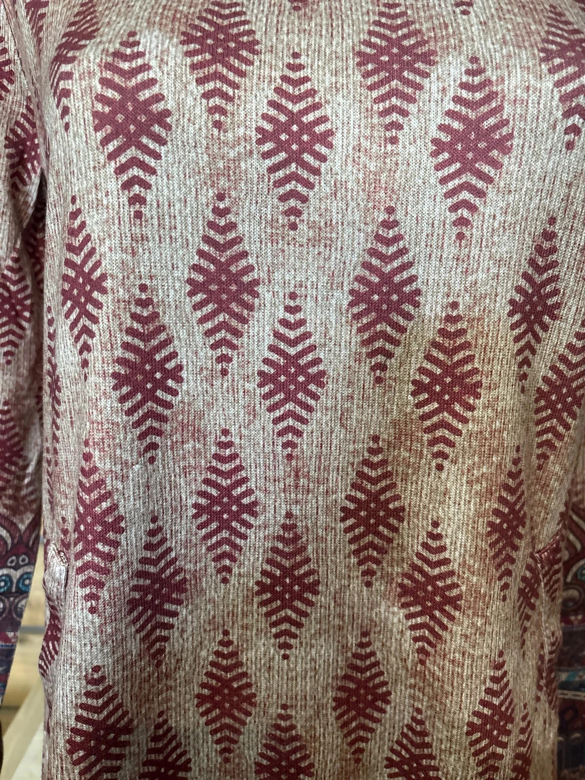 Vestido de manga comprida com estampa étnica Soggo – photo 2